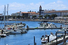 přístaviště v Ponta Delgada