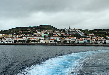 Horta z trajektu do Madaleny